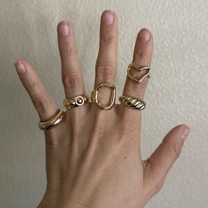 5 Gold Ring Set
